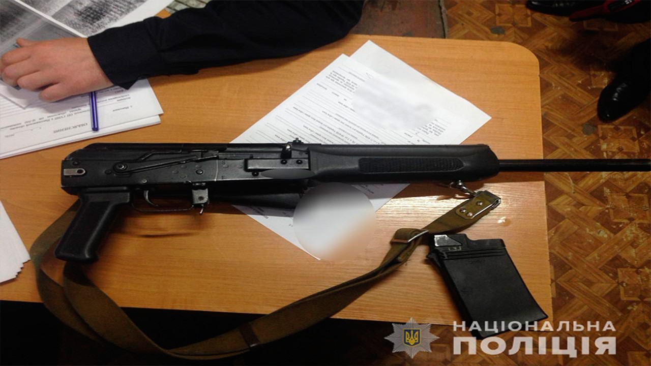 Поліція з’ясовує мету прибуття в Миколаїв групи озброєних молодиків з Дніпра  